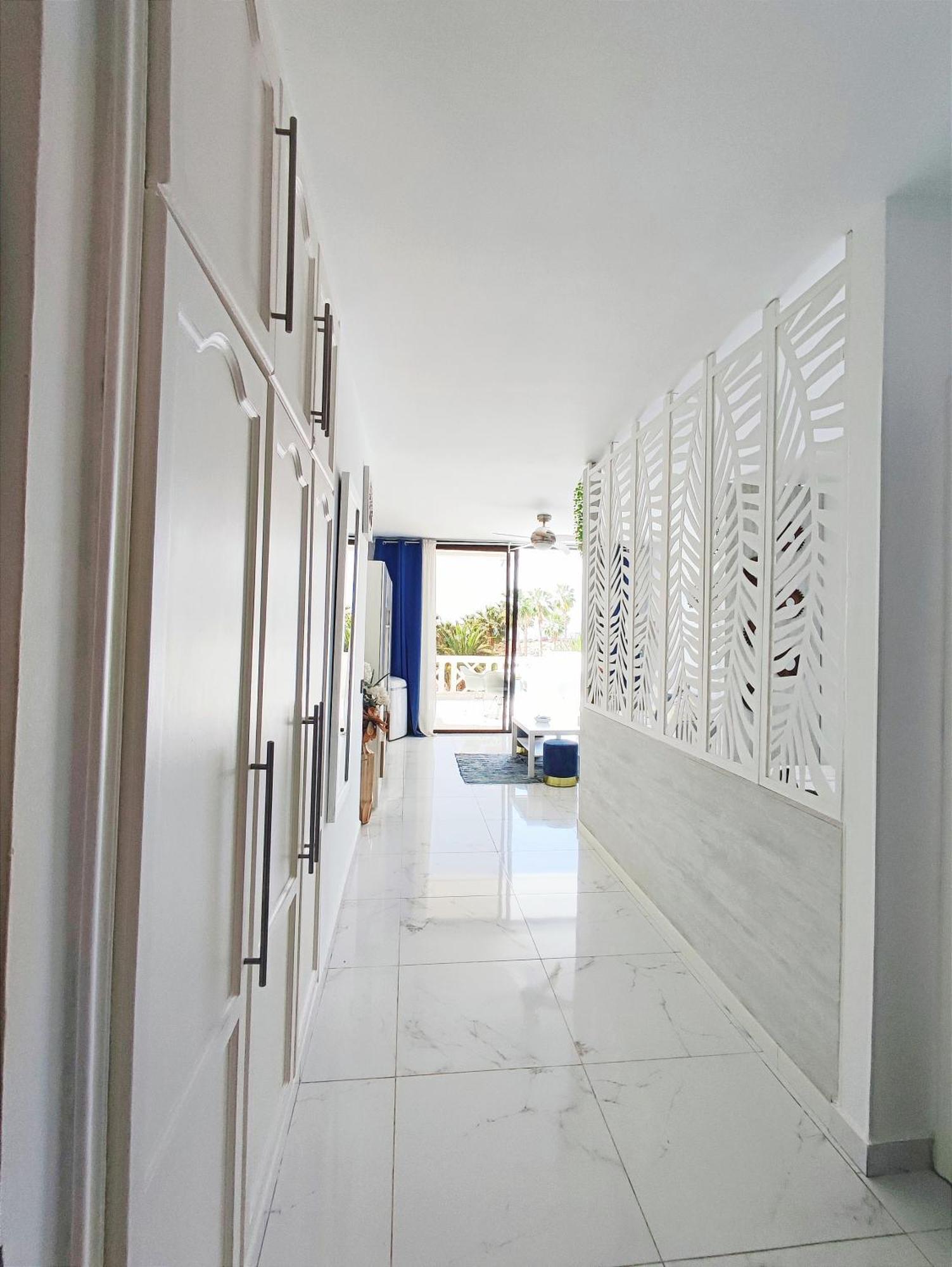 Sunshine Escape With Ocean View Apartment Costa Adeje  Exterior photo